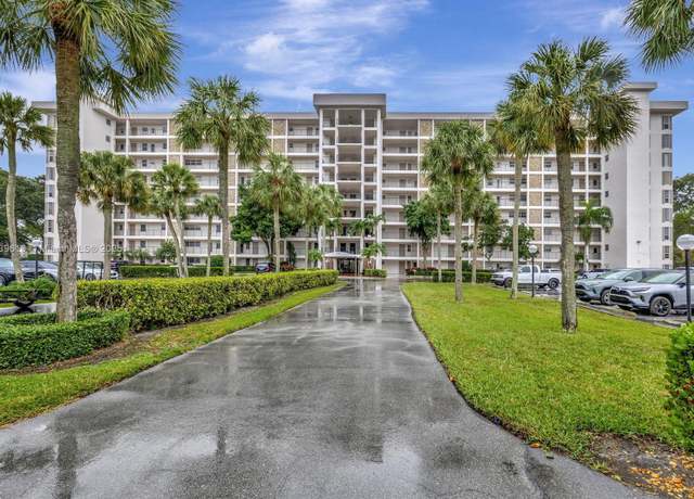 Property at 3050 N Palm Aire Dr #401, Pompano Beach, FL 33069, 3 beds, 2 baths