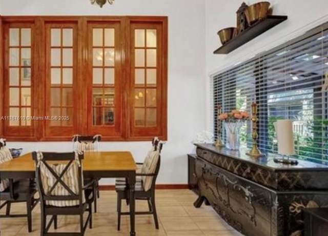Property at 531 Leslie Dr, Hallandale Beach, FL 33009, 3 beds, 2 baths