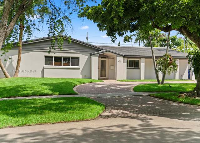 Property at 930 NE 182nd Ter, North Miami Beach, FL 33162, 4 beds, 3 baths