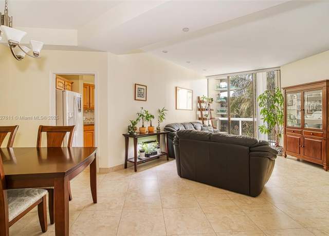 Property at 20185 E Country Club Dr Unit 202/203, Aventura, FL 33180, 3 beds, 2 baths