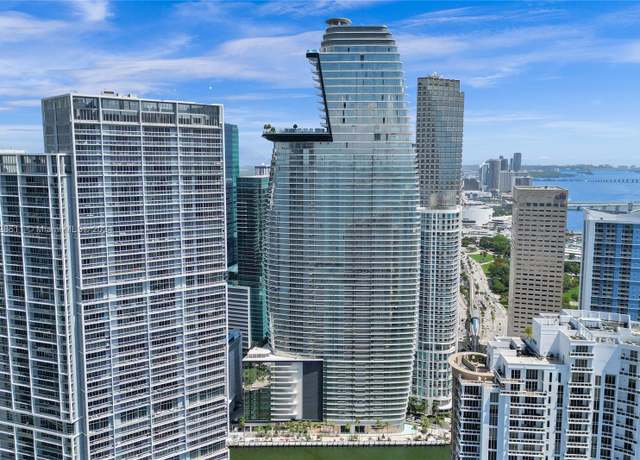 Property at 300 Biscayne Blvd Way #1607, Miami, FL 33131, 2 beds, 3 baths