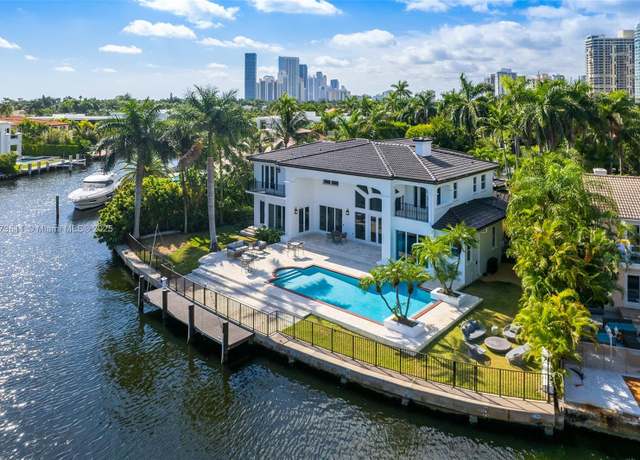 Property at 455 Centre Is, Golden Beach, FL 33160, 6 beds, 5.5 baths