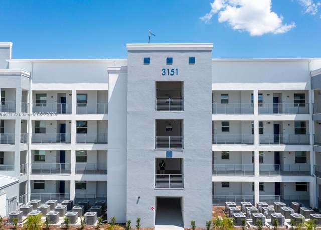 Property at 3151 Paradox Cir #108, FL 34768, 2 beds, 2 baths