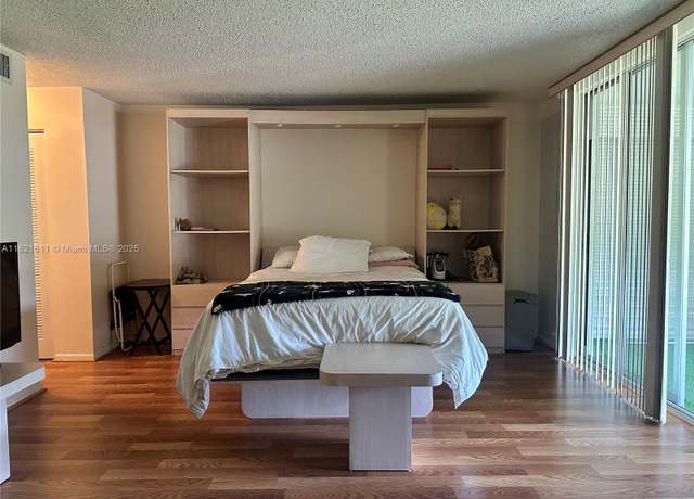 Property at 447 NE 195th St #115, Miami, FL 33179, 1 bed, 1 bath