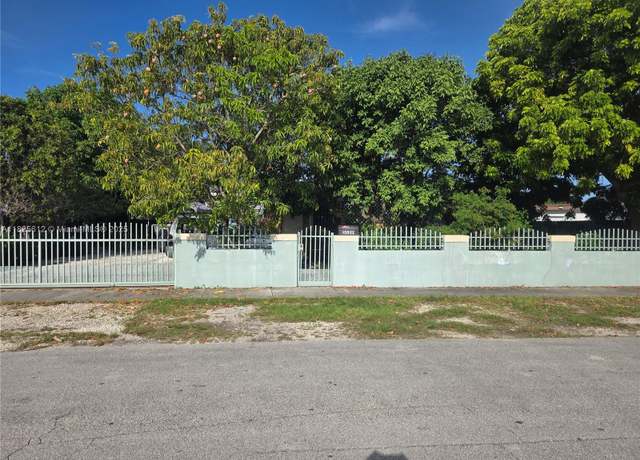 Property at 20201 SW 117th Ct, Miami, FL 33177, 3 beds, 1 bath