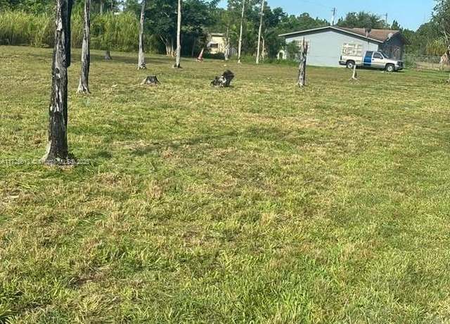 Property at 11830 SW 225 St, Miami, FL 33170