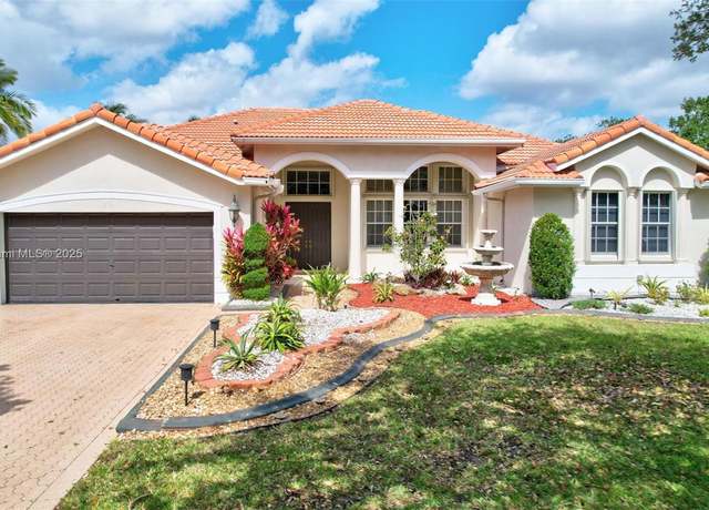 Property at 1284 NW 163rd Ter, Pembroke Pines, FL 33028, 3 beds, 2.5 baths