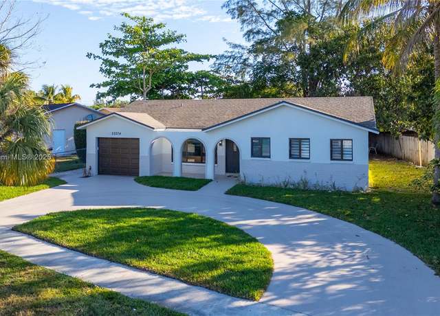 Property at 22274 SW 61st Ave, Boca Raton, FL 33428, 3 beds, 2 baths