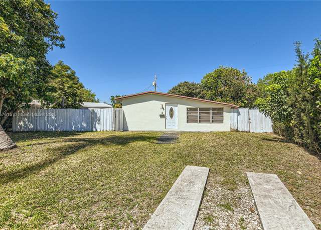 Property at 1753 NE 178th St, North Miami Beach, FL 33162, 3 beds, 2 baths