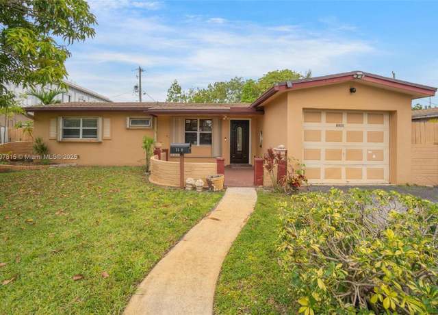 Property at 3549 NW 39th Ave, Lauderdale Lakes, FL 33309, 2 beds, 2 baths