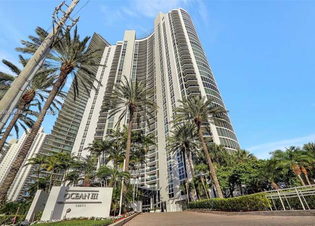 Property at 18911 Collins Ave #3307, Sunny Isles Beach, FL 33160, 3 beds, 4.5 baths