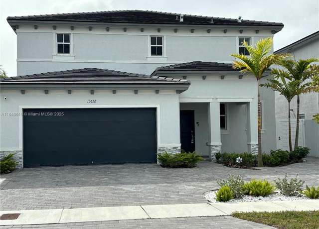 Property at 13612 SW 184th Ln, Miami, FL 33177, 4 beds, 2.5 baths