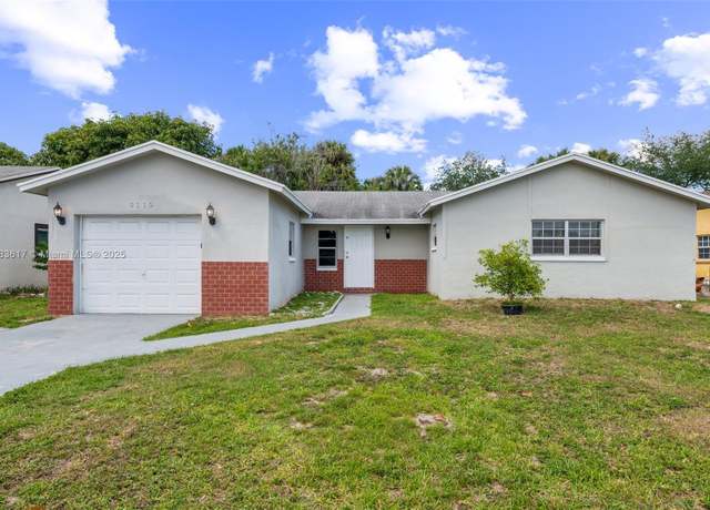 Property at 9219 SW 1st Pl, Boca Raton, FL 33428, 3 beds, 2 baths