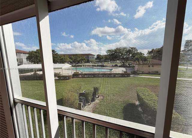 Property at 151 SW 135th Ter Unit 212T, Pembroke Pines, FL 33027, 2 beds, 1.5 baths