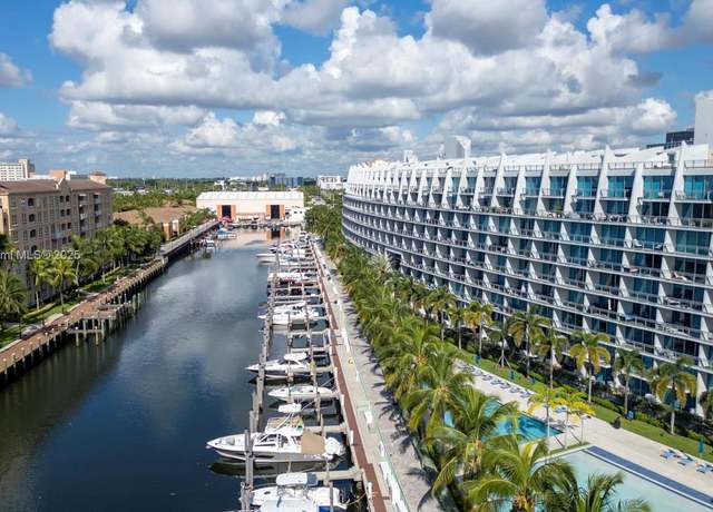 Property at 2950 NE 188th St #315, Aventura, FL 33180, 2 beds, 3 baths