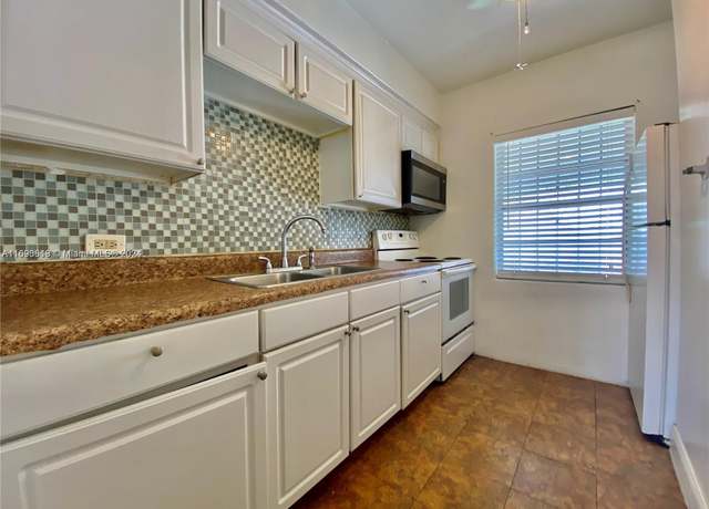 Property at 420 NE 82nd St Unit 3A, Miami, FL 33138, 2 beds, 2 baths