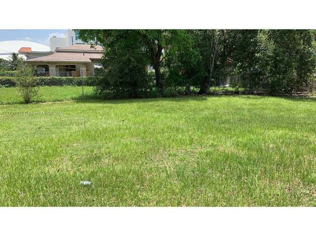 Property at 1101 NW 5th St, Miami, FL 33128