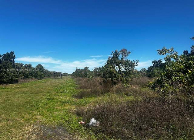 Property at 228XX SW 202 Ave, Homestead, FL 33170