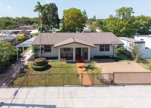 Property at 9210 SW 41st St, Miami, FL 33165, 4 beds, 2 baths