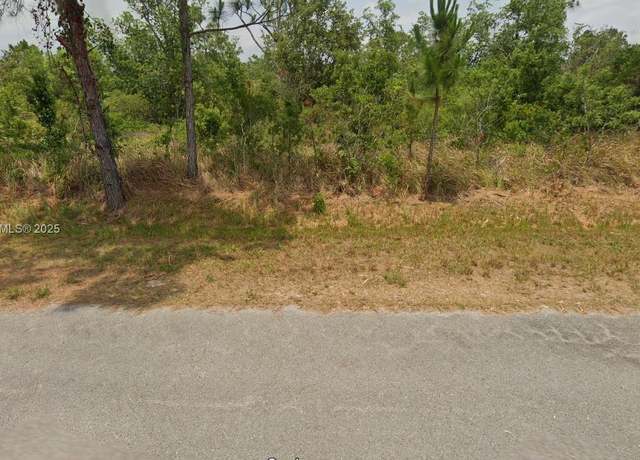 Property at 8002 Zamora Ave, Sebring, FL 33872