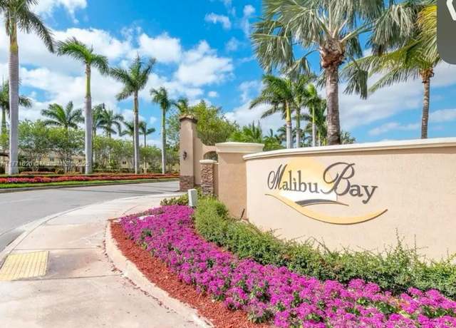 Property at 1650 NE 33rd Ave Unit 105-7, Homestead, FL 33033, 3 beds, 2 baths