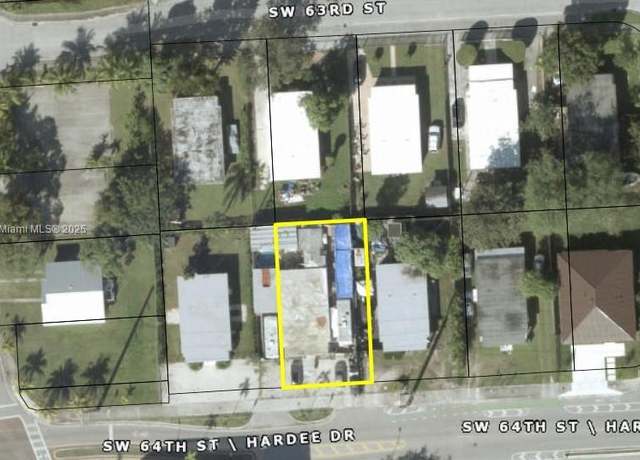 Property at 5925 SW 64th St, South Miami, FL 33143, 4 beds, 2 baths