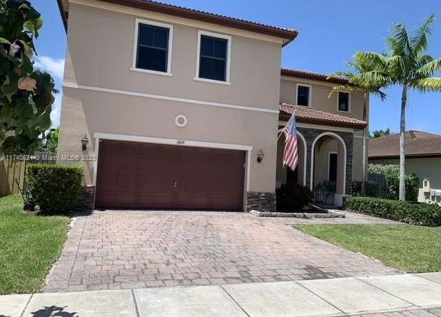 Property at 3609 SE 1 St, Homestead, FL 33033, 4 beds, 2.5 baths