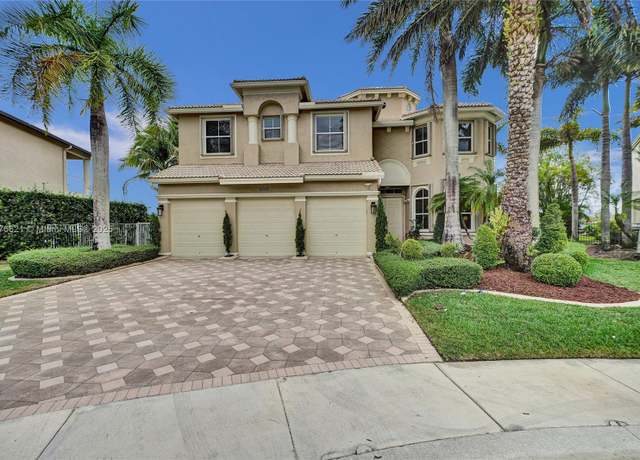 Property at 5028 SW 170th Ave, Miramar, FL 33027, 5 beds, 5.5 baths