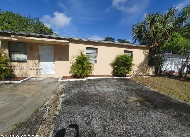 Property at 1613 NW 12th St, Fort Lauderdale, FL 33311, 3 beds, 1 bath
