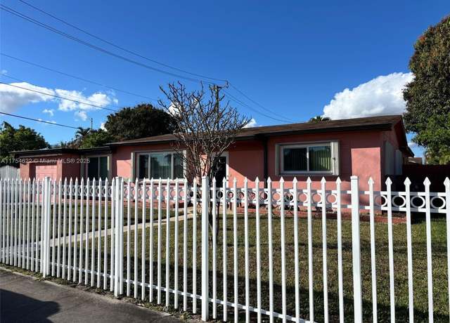 Property at 777 W 39th Pl, Hialeah, FL 33012, 4 beds, 1 bath