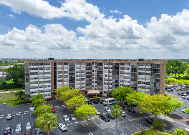 Property at 1100 Saint Charles Pl #407, Pembroke Pines, FL 33026, 2 beds, 2 baths