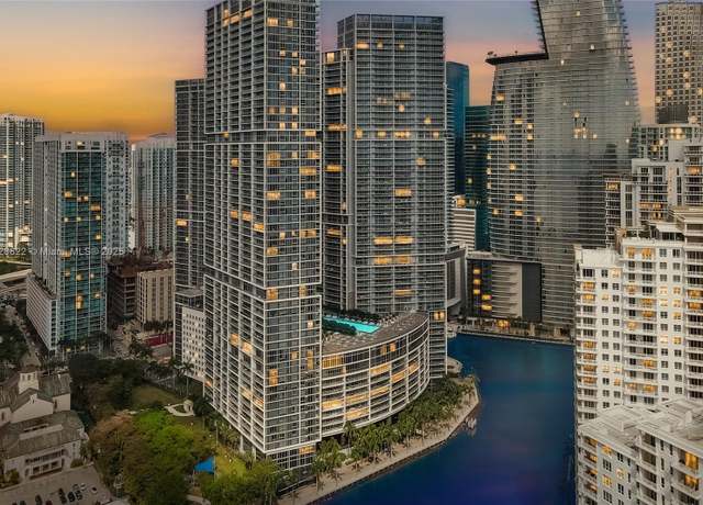 Property at 485 Brickell Ave #2009, Miami, FL 33131, 1 bed, 1 bath