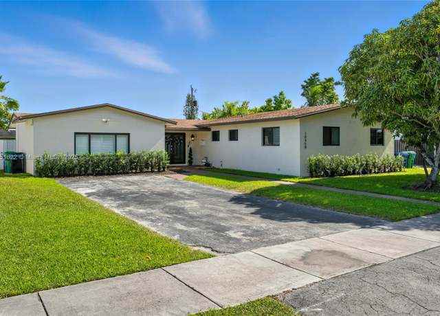 Property at 10450 SW 162nd Ter, Miami, FL 33157, 3 beds, 2 baths