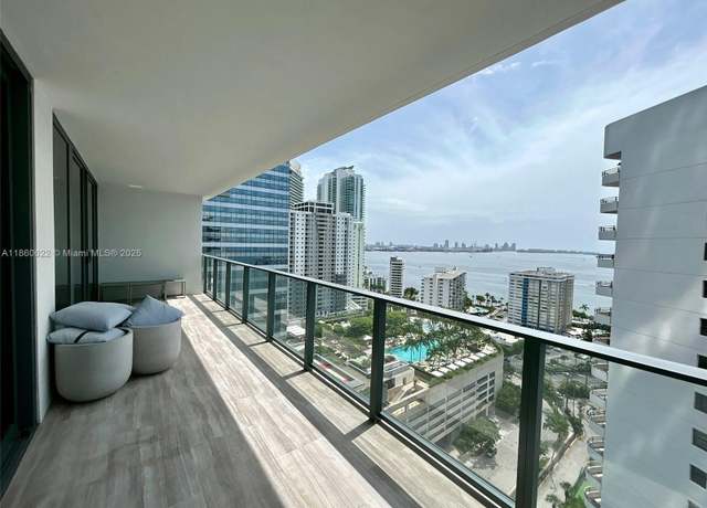 Property at 1451 Brickell Ave #2102, Miami, FL 33131, 1 bed, 1.5 baths