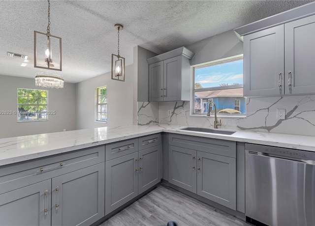 Property at 1508 NW 7th Ter, Pompano Beach, FL 33060, 3 beds, 2 baths
