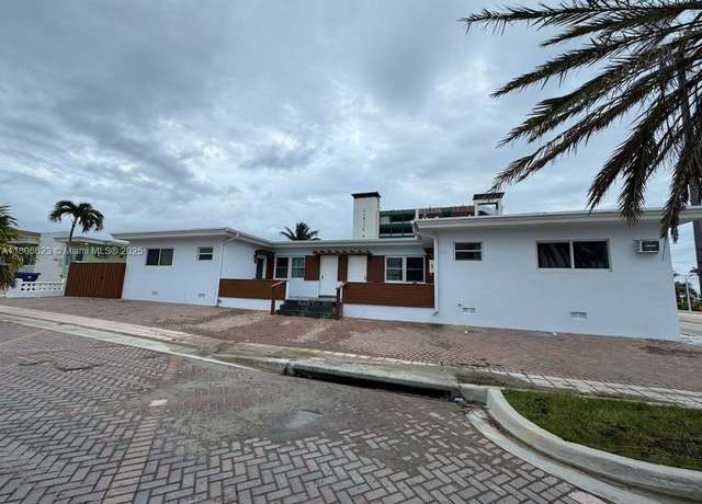 Property at 338 Roosevelt St, Hollywood, FL 33019, 4 beds, 10 baths