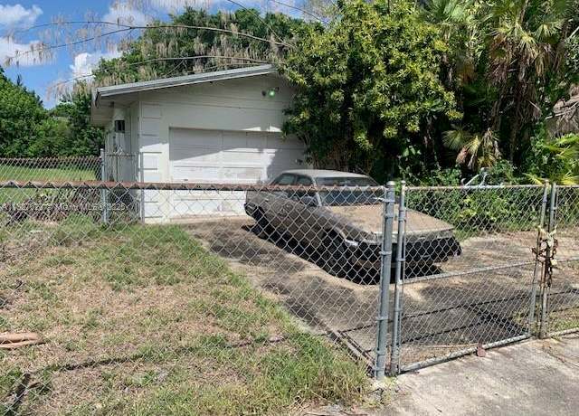 Property at 15701 NW 39th Ct, Miami Gardens, FL 33054, 3 beds, 3 baths
