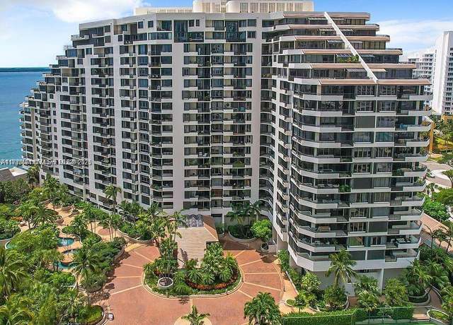 Property at 520 Brickell Key Dr Unit A1912, Miami, FL 33131, 1 bed, 1.5 baths