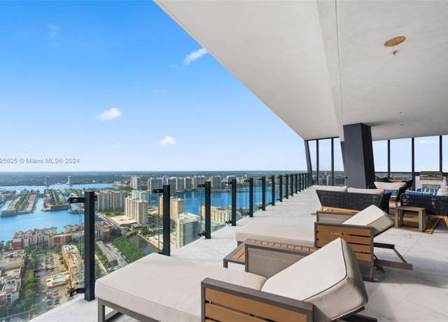 Property at 17141 Collins Ave #4002, Sunny Isles Beach, FL 33160, 2 beds, 2.5 baths