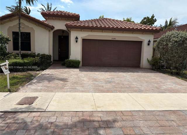 Property at 15340 SW 176th Ln, Miami, FL 33187, 4 beds, 3 baths
