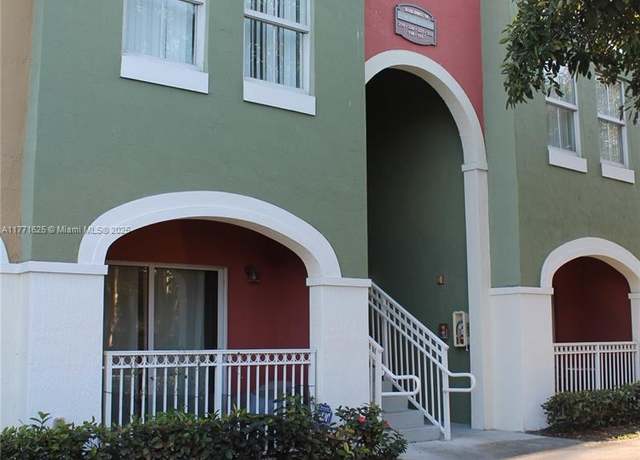 Property at 11202 NW 83rd St #110, Doral, FL 33178, 3 beds, 2 baths