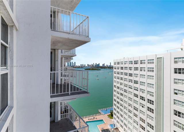 Property at 1228 West Ave #1408, Miami Beach, FL 33139, 1 bed, 1.5 baths
