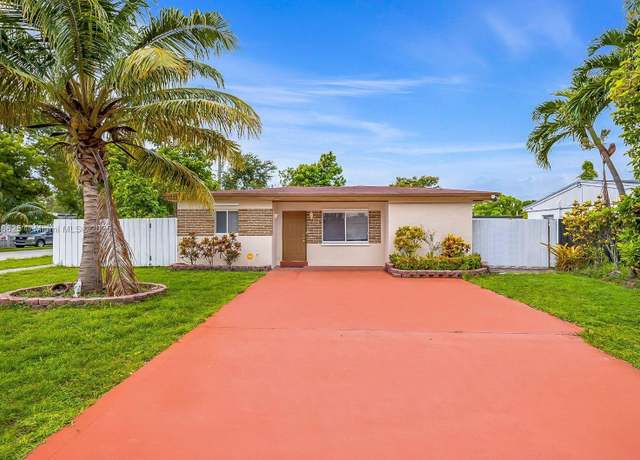 Property at 6200 Wiley St, Hollywood, FL 33023, 4 beds, 2 baths