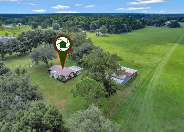 Property at 1000 SE 155th St, Ocala, FL 34491, 3 beds, 2 baths