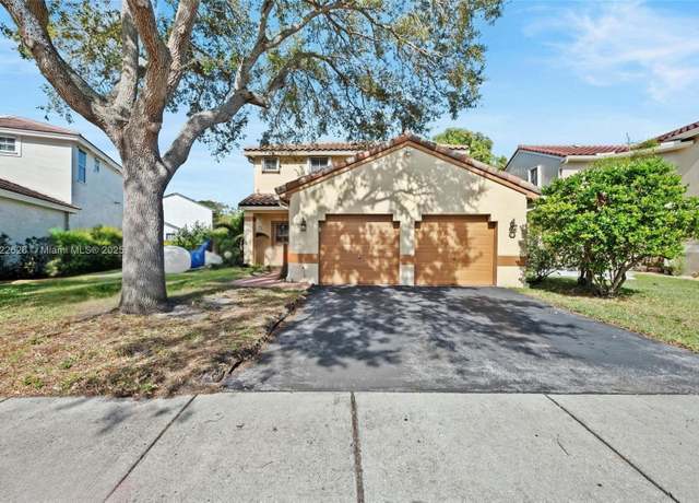 Property at 18463 NW 20th St, Pembroke Pines, FL 33029, 3 beds, 2.5 baths