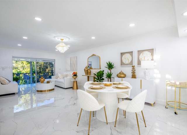 Property at 300 S Hollybrook Dr #310, Pembroke Pines, FL 33025, 2 beds, 2 baths