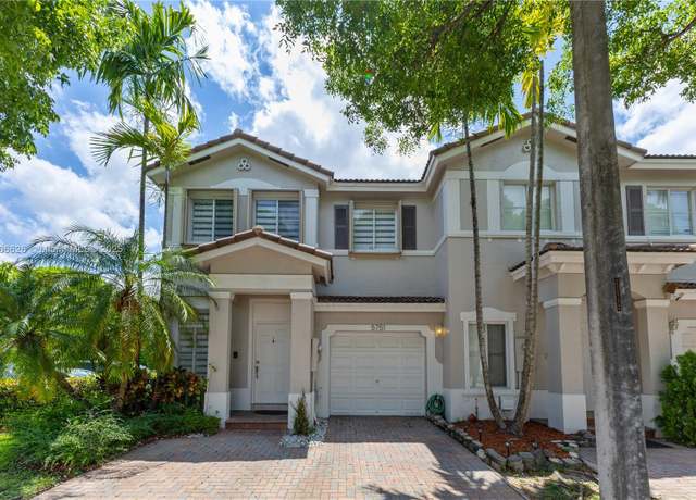 Property at 5751 NW 112th Ct, Doral, FL 33178, 3 beds, 2.5 baths