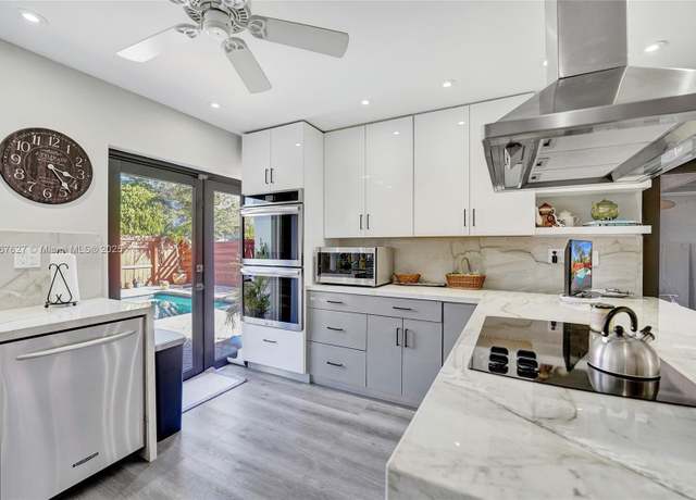 Property at 89 Juniper Rd, Hollywood, FL 33021, 3 beds, 2.5 baths