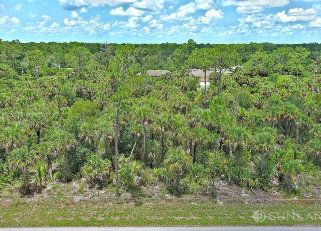 Property at 134 S Navarra Ave, Lehigh Acres, FL 33974