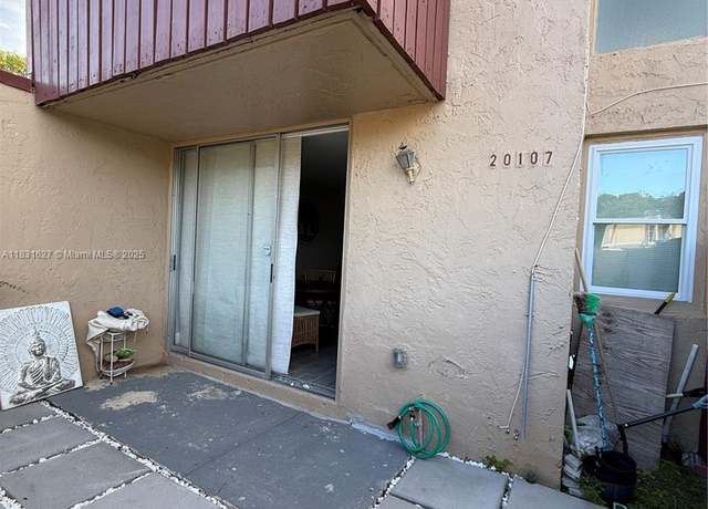 Property at 20107 SW 123rd Dr, Miami, FL 33177, 2 beds, 2 baths